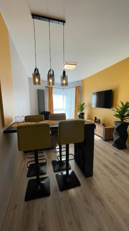 Apartament Elegance Yellow W Let'S Sea Basen&Spa Gąski Exteriör bild